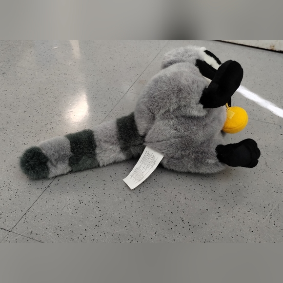 Walt Disney Vintage Pocahontas Meeko Racoon  Sitting Plush Stuffed Animal 8in - Picture 8 of 13